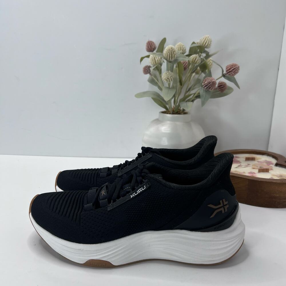 Kuru Atom 2 Walking Comfort Sneaker Jet Black/White/Gum Women 8M Tried On